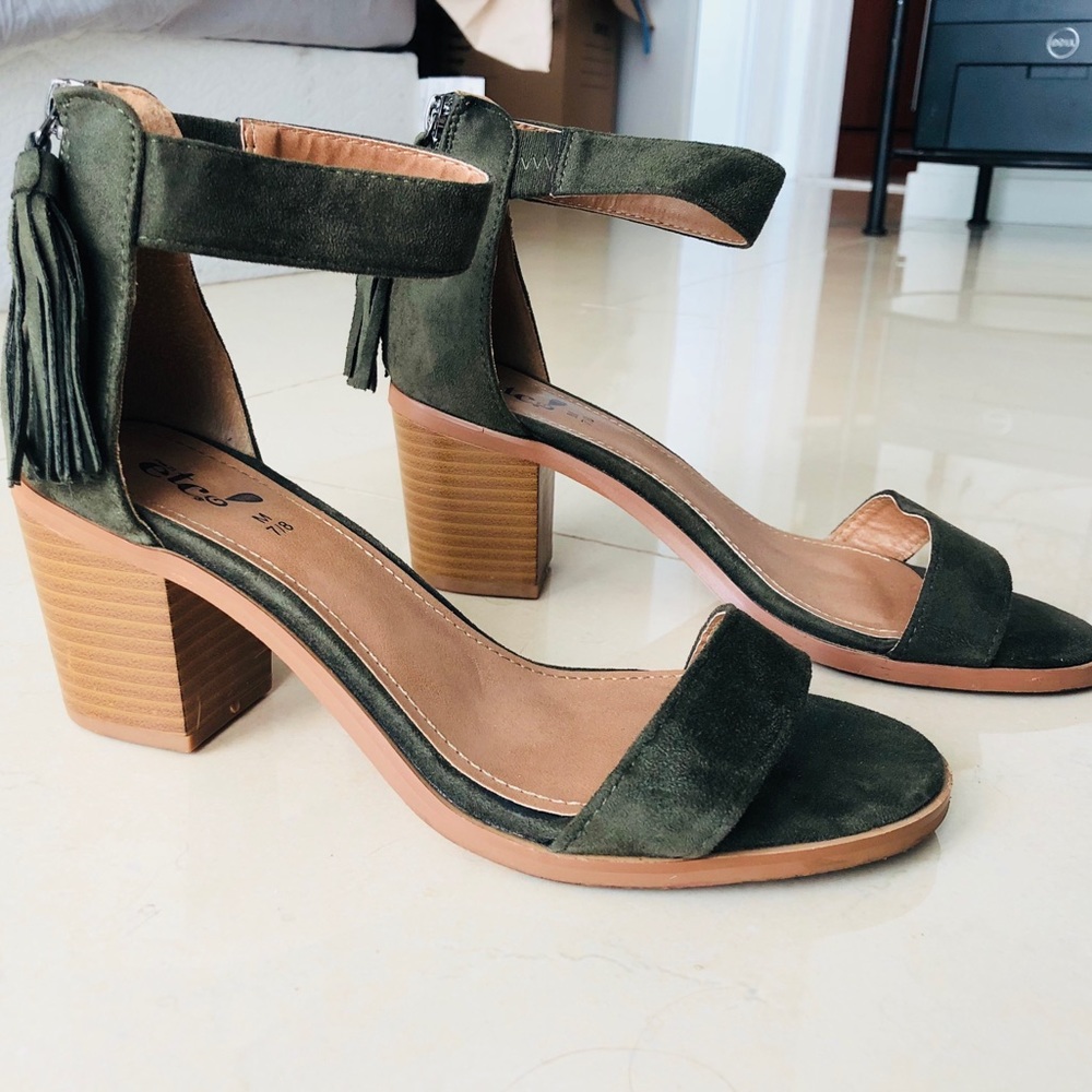 Olive Green One Strap 2.5” Open Toed Wedge